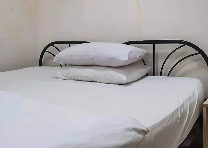 Hotel Freesia Saladaeng Silom 2*