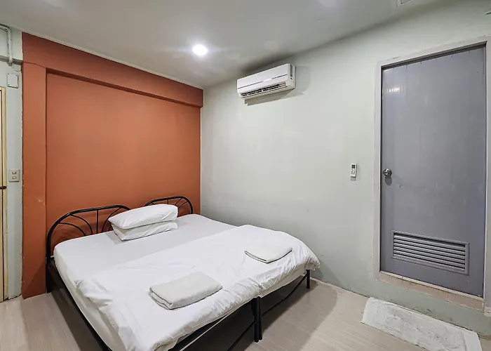 Hotel Freesia Saladaeng Silom 2*