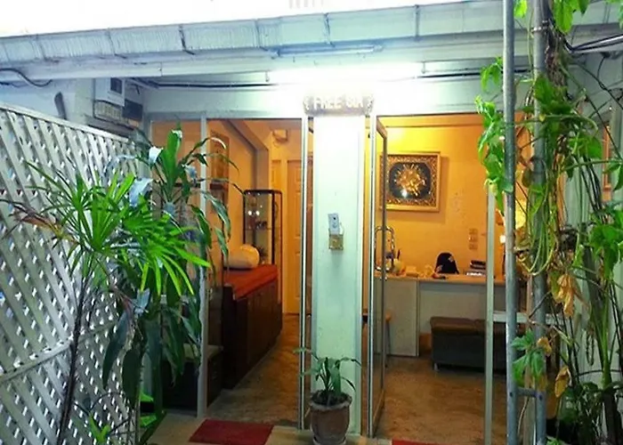 Hotel Freesia Saladaeng Silom 2*